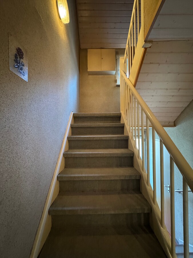 Treppe ins DG