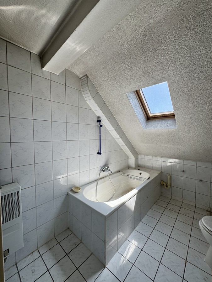 DG Badezimmer Ansicht 2