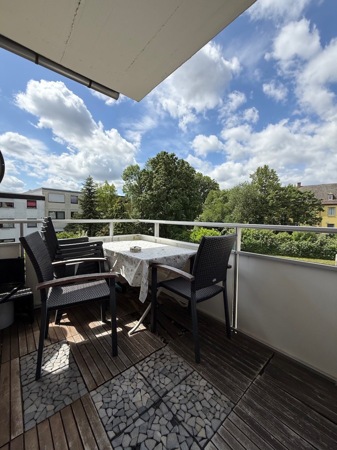 2. OG Balkon