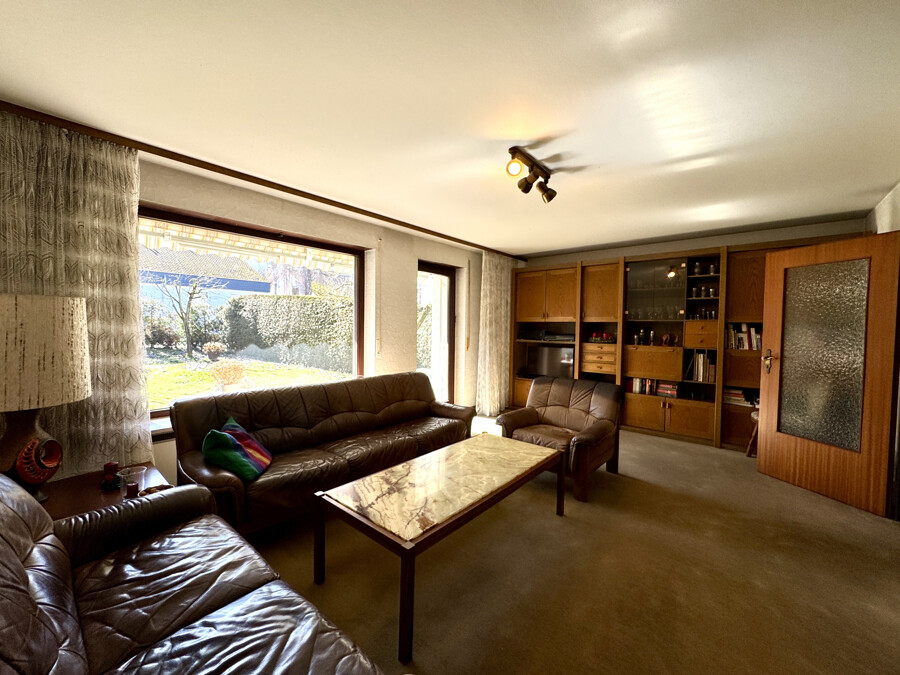 EG Wohnzimmer Ansicht 1