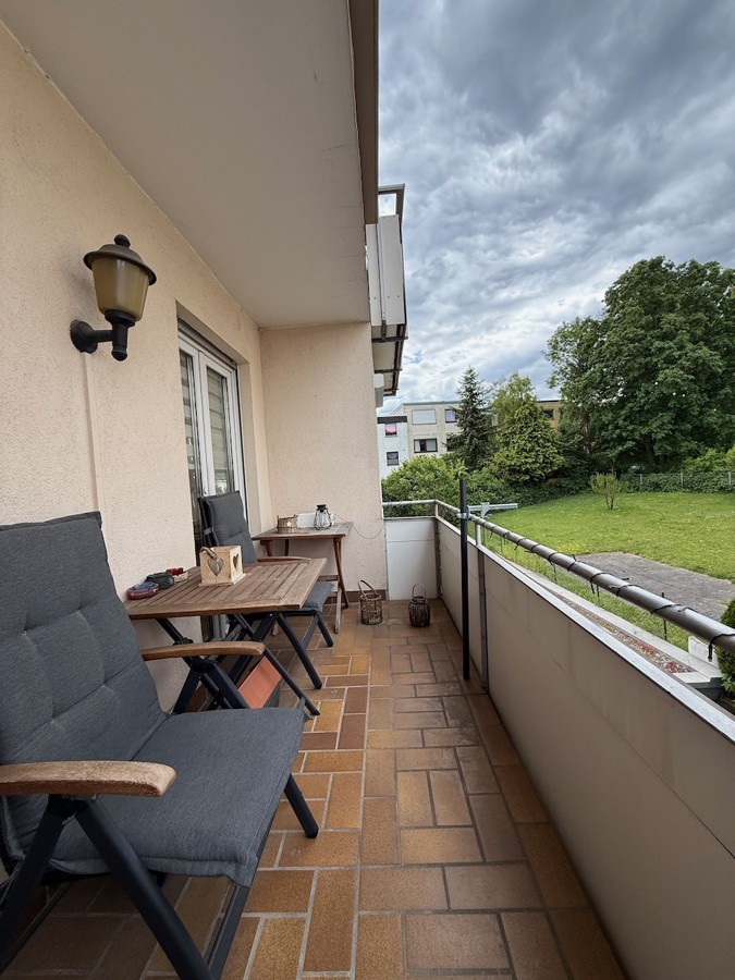 1. OG links Balkon