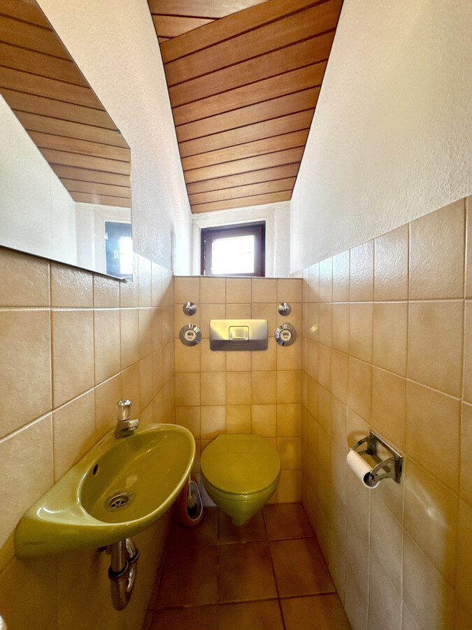 DG WC
