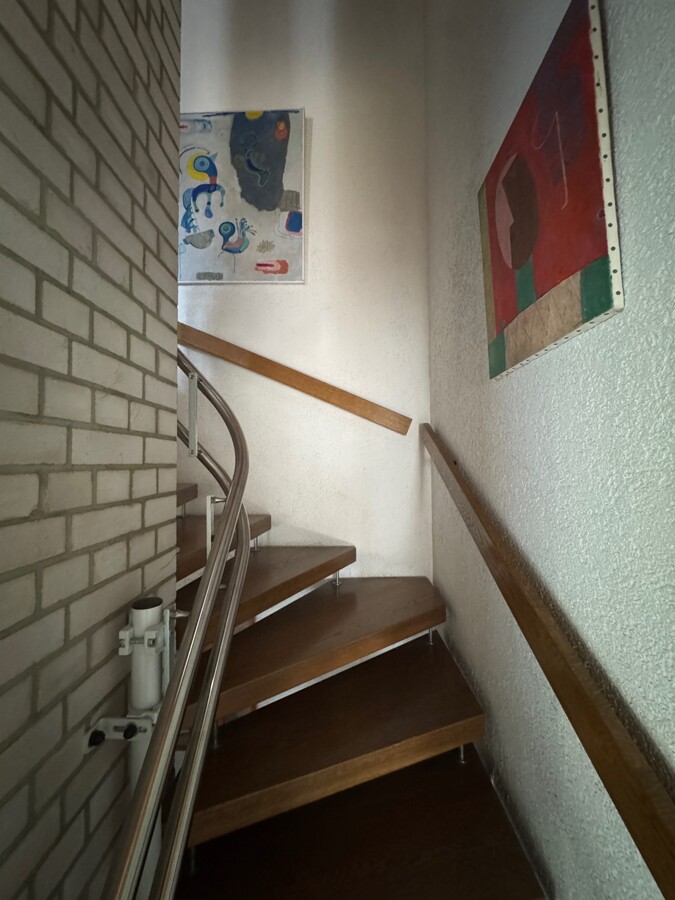 Treppe ins DG