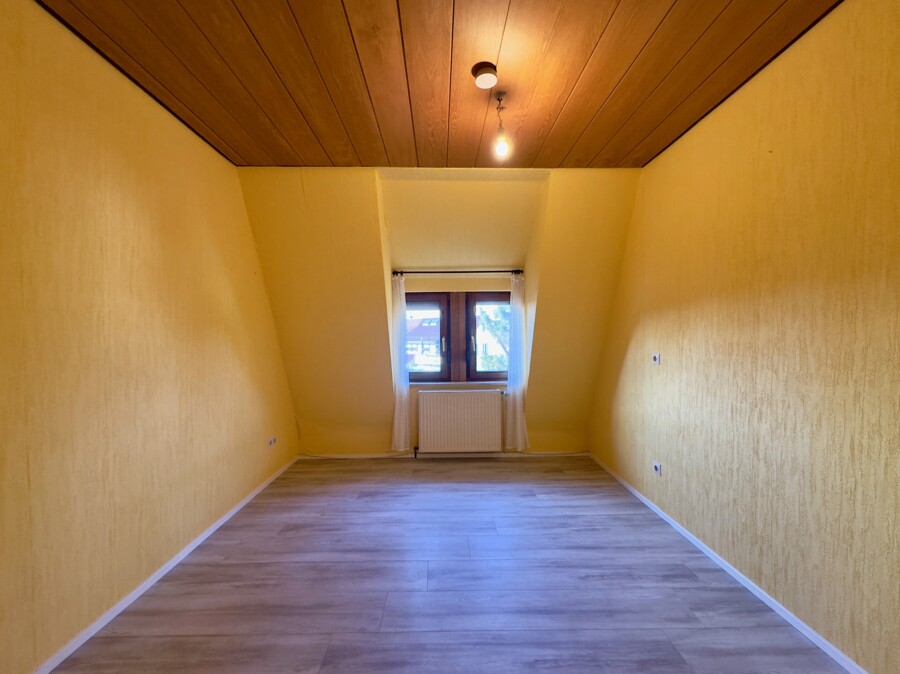 Kinder-/ Arbeitszimmer Ansicht 1