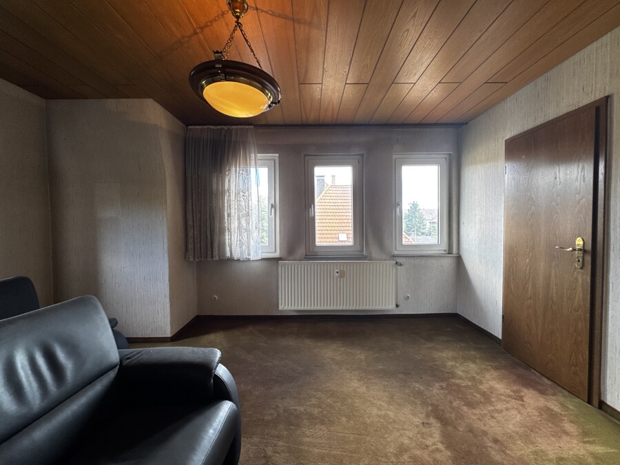 DG Schlafzimmer Ansicht 1