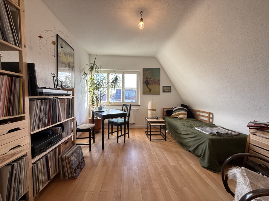 DG links Wohnzimmer