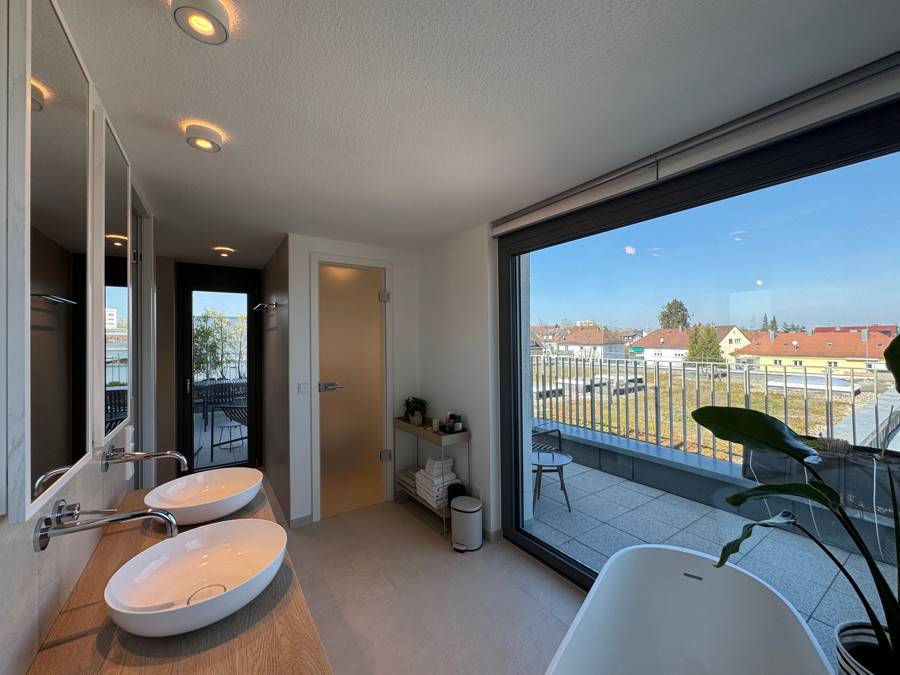 Badezimmer Ansicht 2