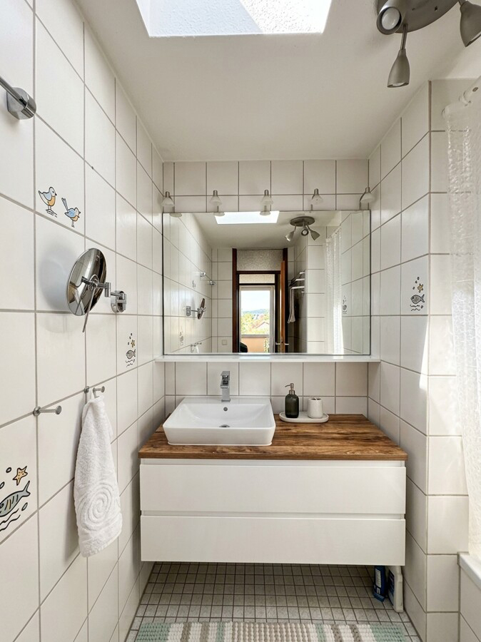 OG Badezimmer Ansicht 1