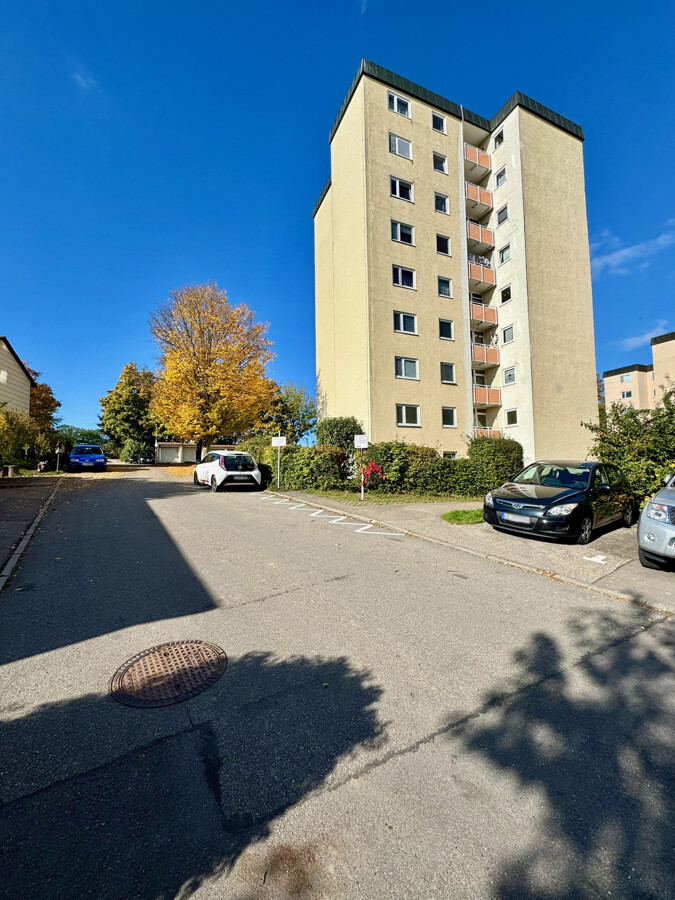 Straßenansicht 1