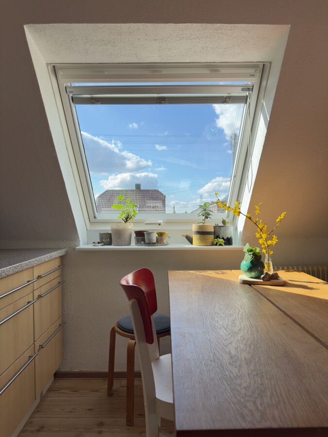 DG "Dachjuhee" Küche mit Balkon 2