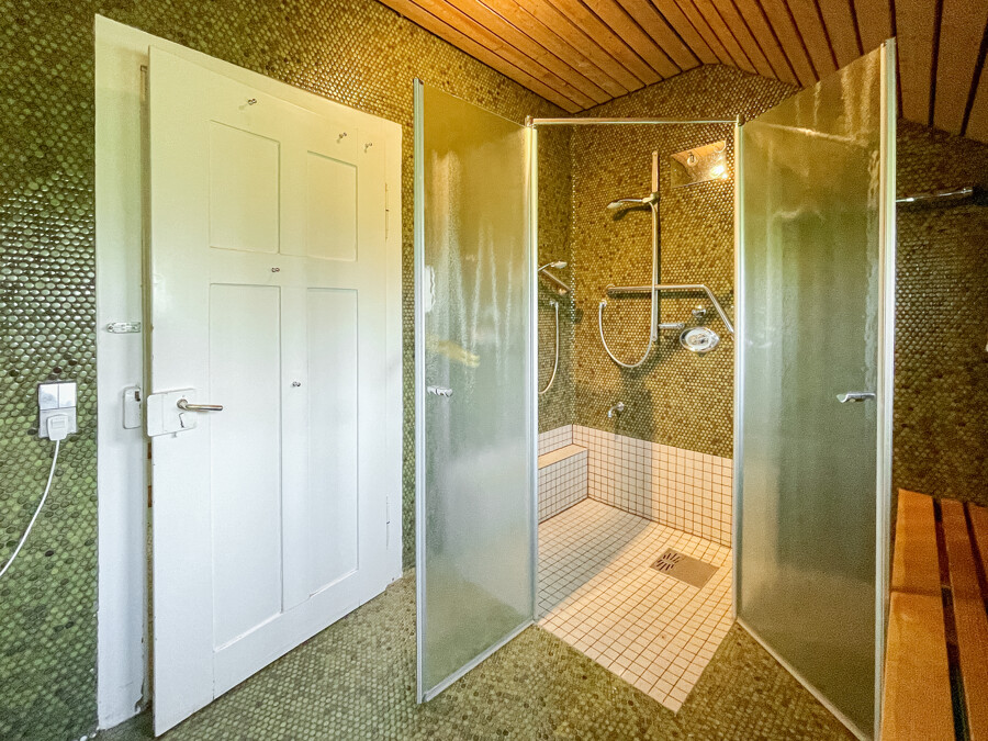 OG Badezimmer Ansicht 2