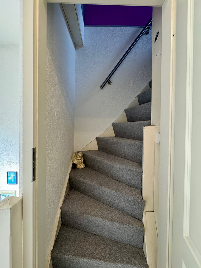 Treppe zum 2. DG