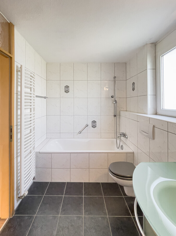 OG Badezimmer Ansicht 1
