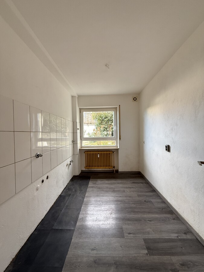 Haus 1 UG rechts Küche