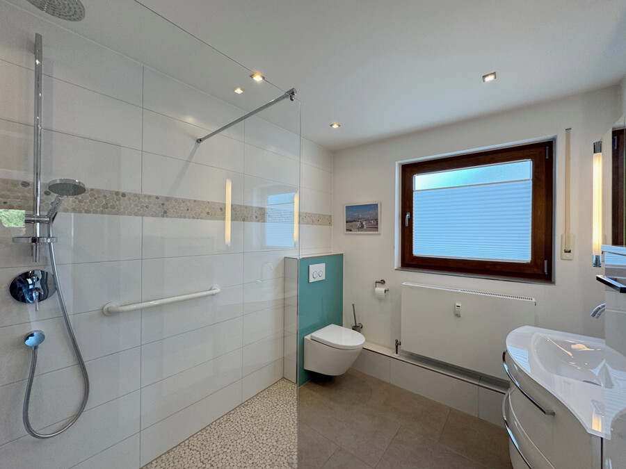 1. OG Badezimmer