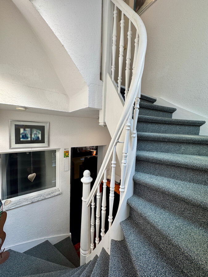 Treppe ins DG