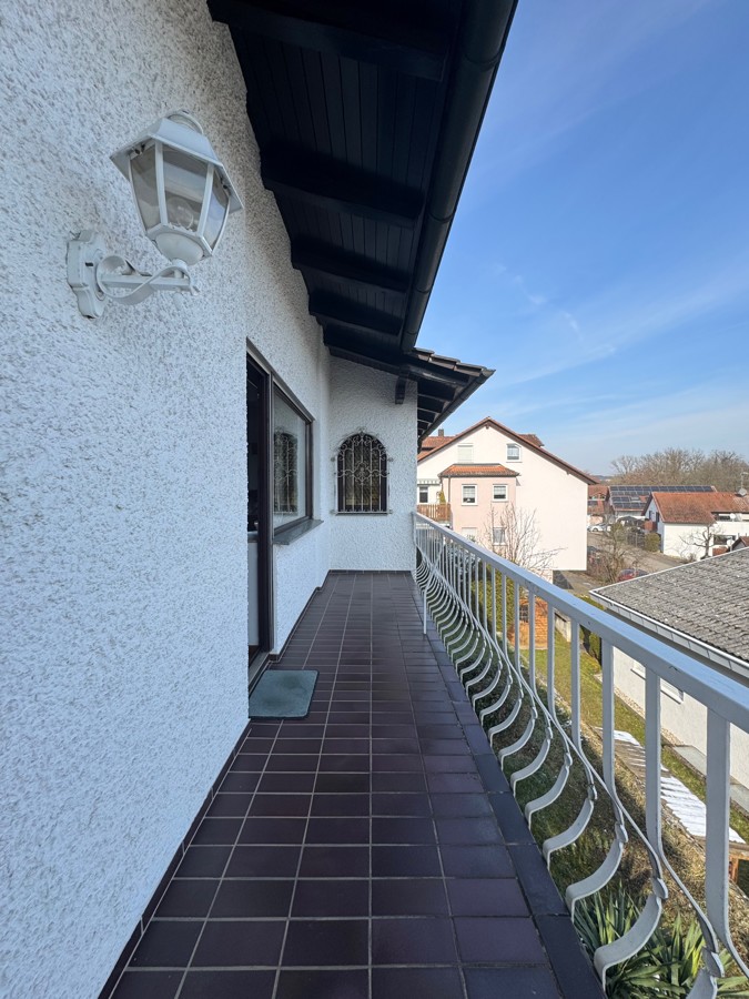 EG Balkon Ansicht 3