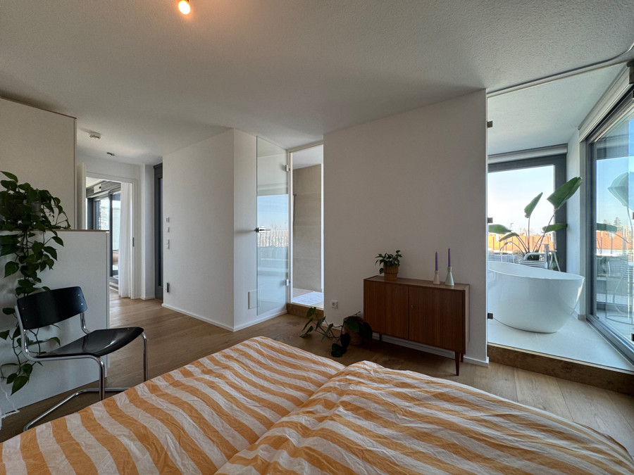 Schlafzimmer Ansicht 2